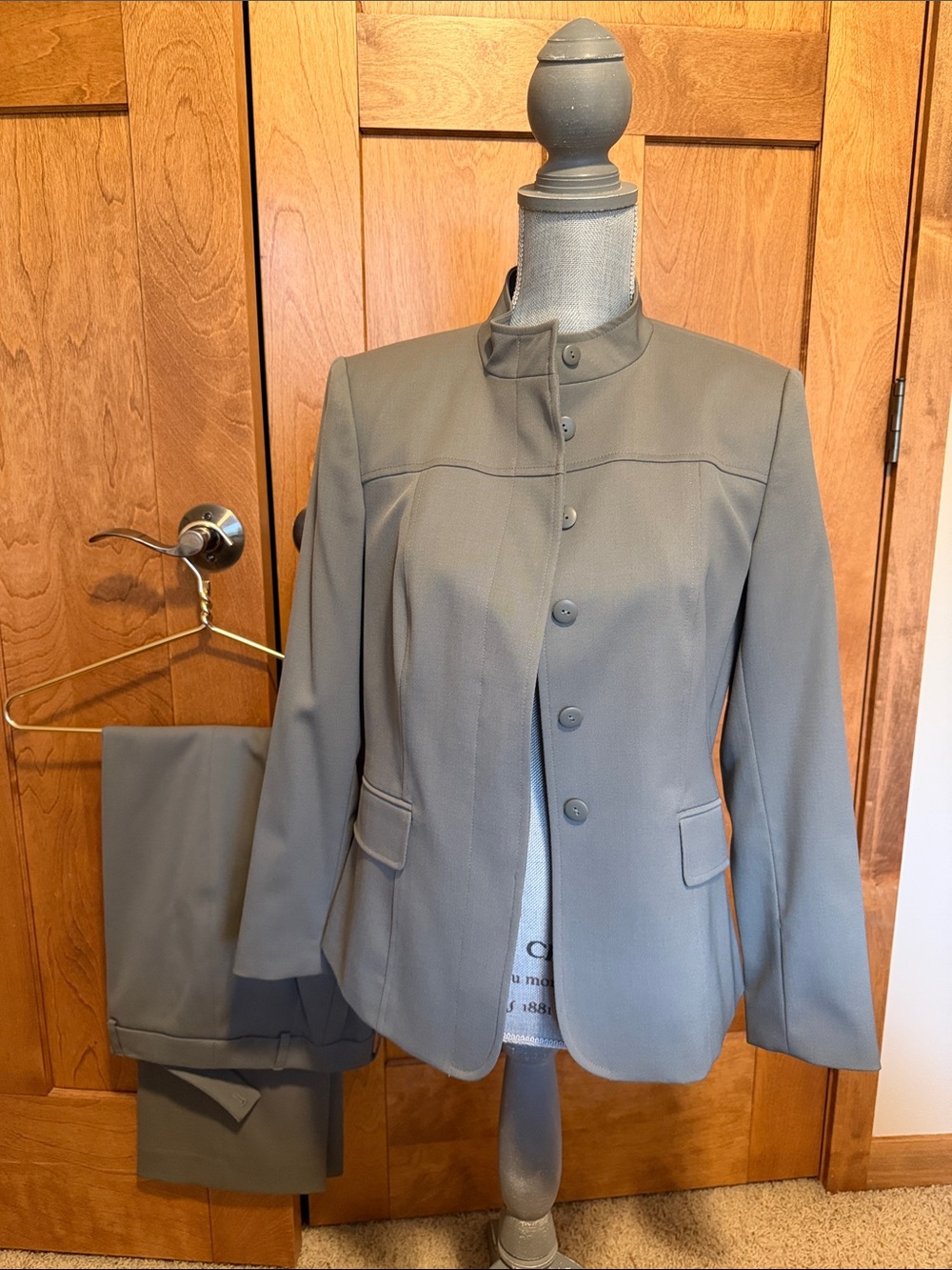 Talbots Olive Gray Suit Stand-Collar Blazer Jacket and lined pants sz 6